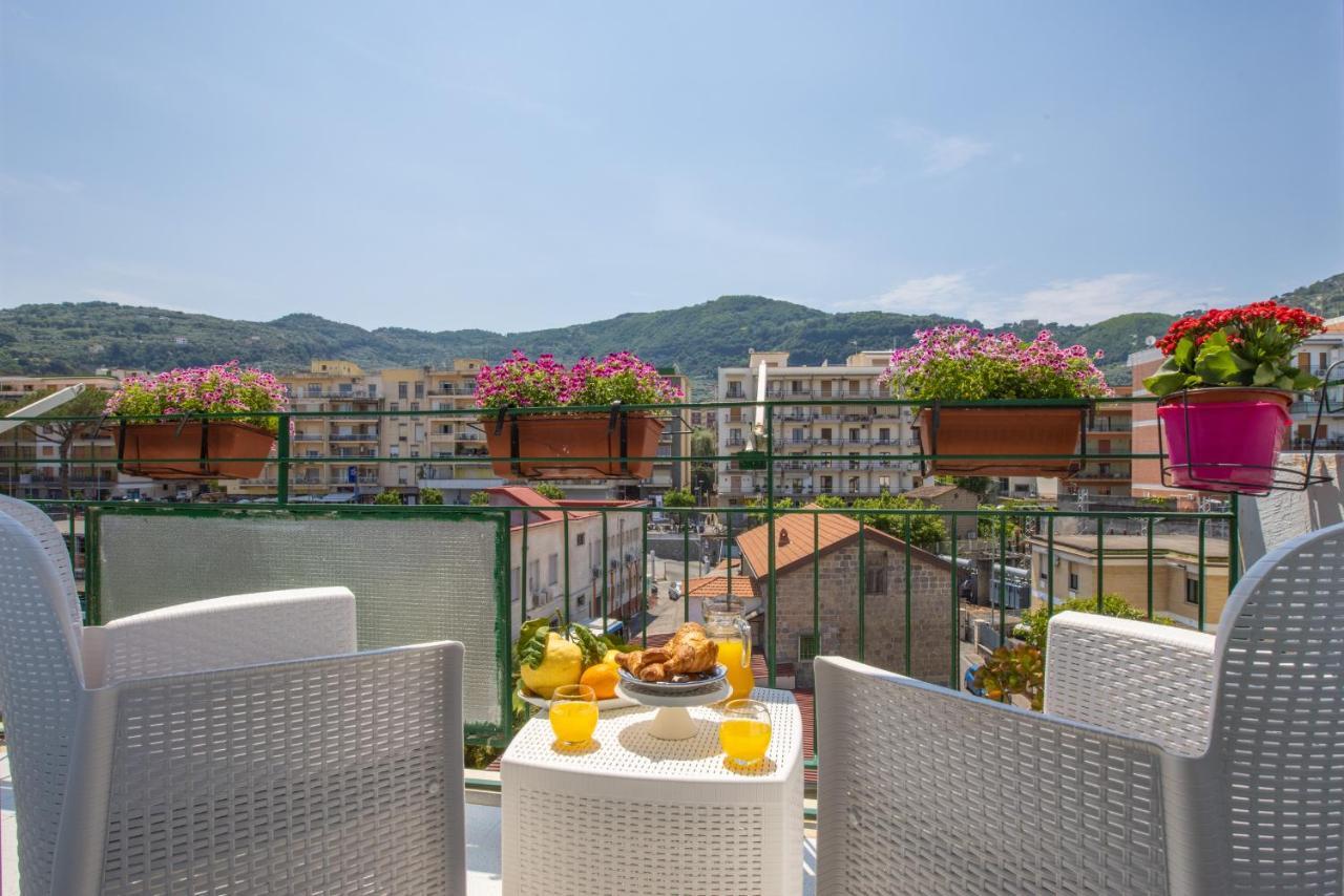 Sorrentovibes - City Home In Sorrento With Balcony And View Экстерьер фото